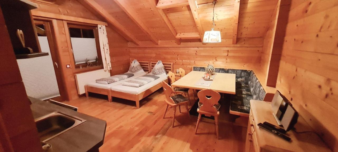 Appartement Gugganig Flattach Rum bild