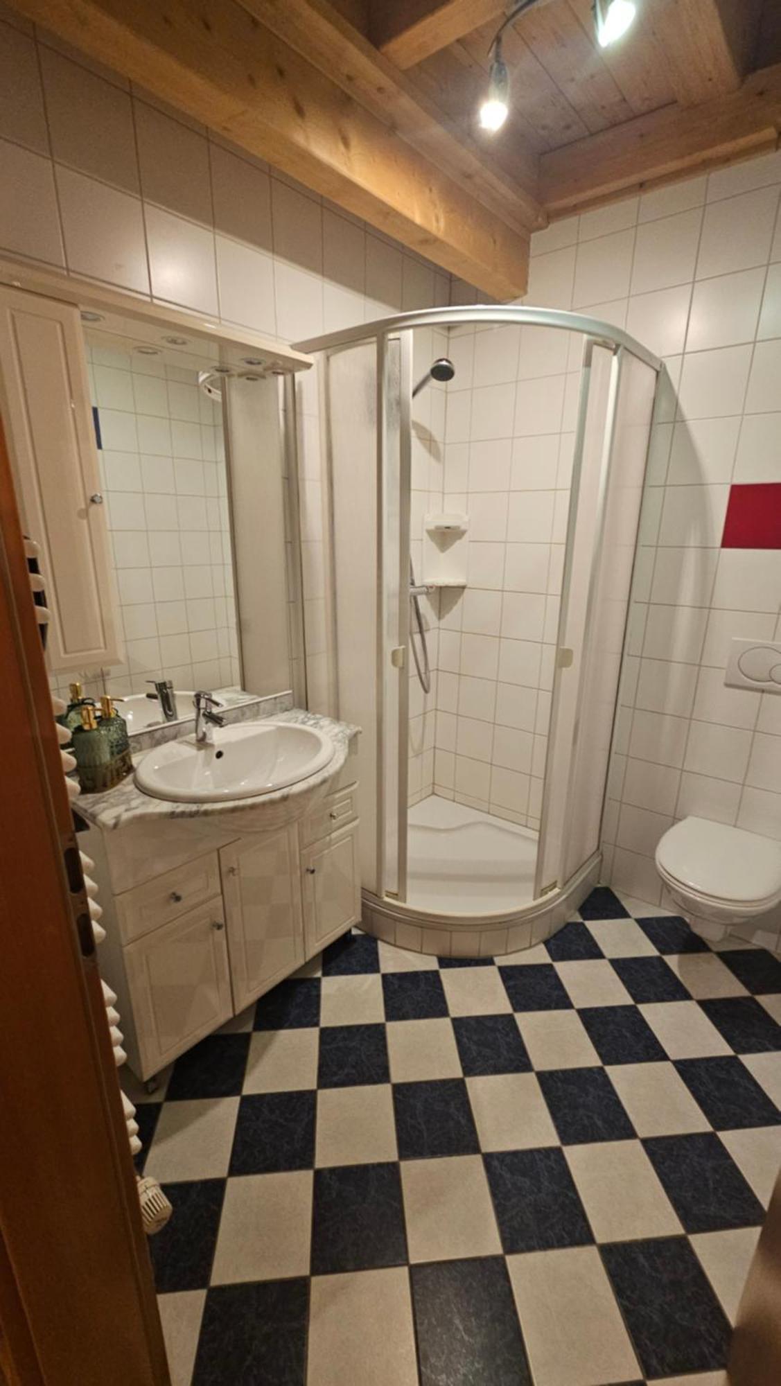 Appartement Gugganig Flattach Rum bild